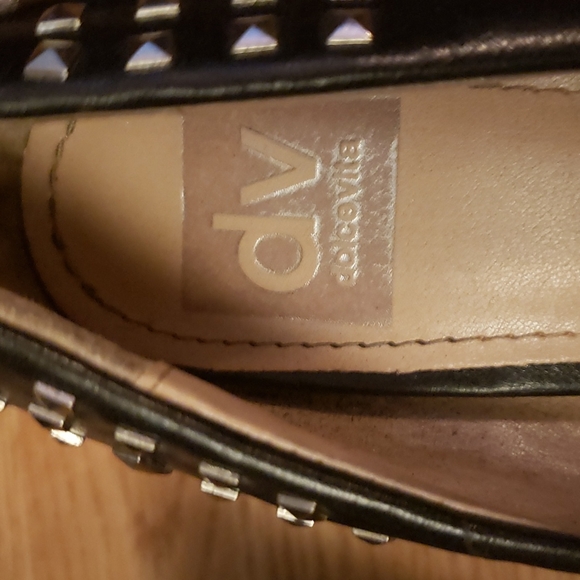 Dole Vita 4" Studded Heels  6.1/2 - Picture 3 of 5